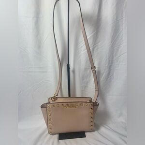 🔥❤️ Michael Kors Beautiful Blushing Selma Crossbody Bag